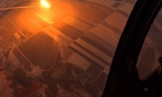 乌克兰空军司令部官员公布画面：乌军出动“幻影-2000”战机击落俄导弹