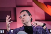 财税软件巨头Intuit业绩超预期并上调全年指引